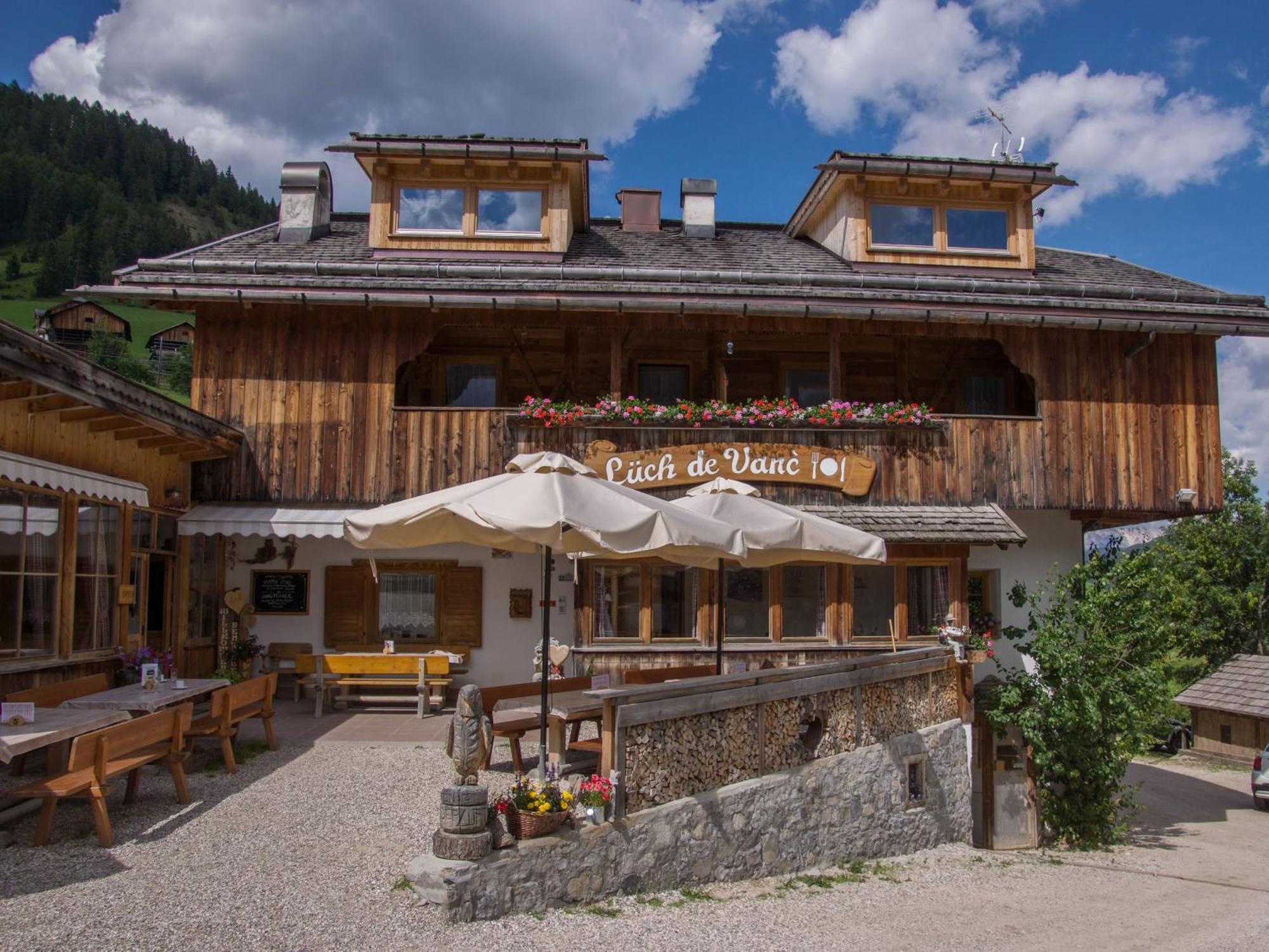 Agriturismo Luech De Vanc Сан-Мартіно-ін-Бадія Екстер'єр фото