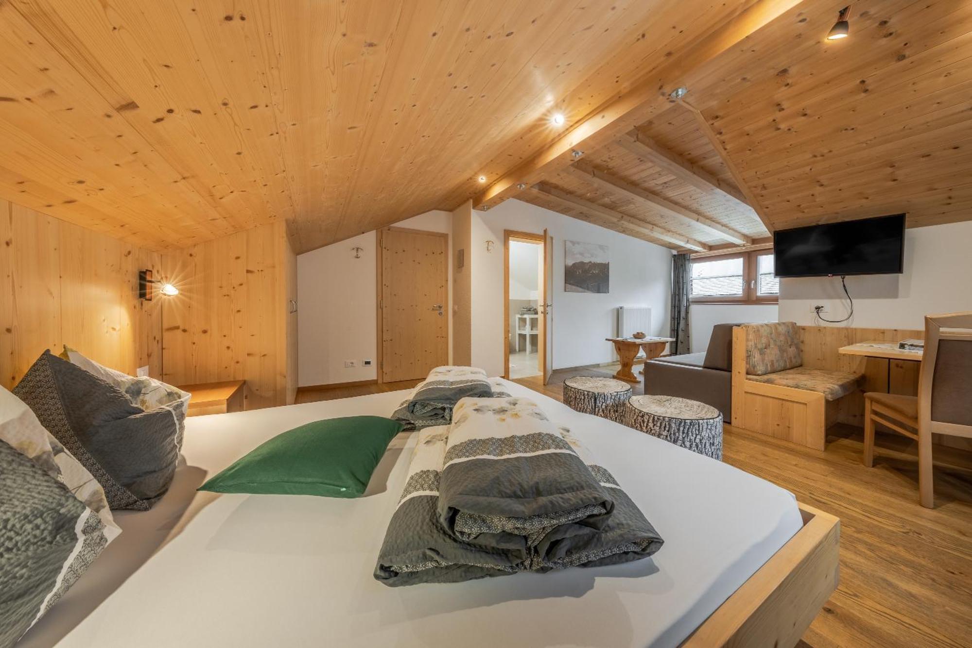 Agriturismo Luech De Vanc Сан-Мартіно-ін-Бадія Екстер'єр фото
