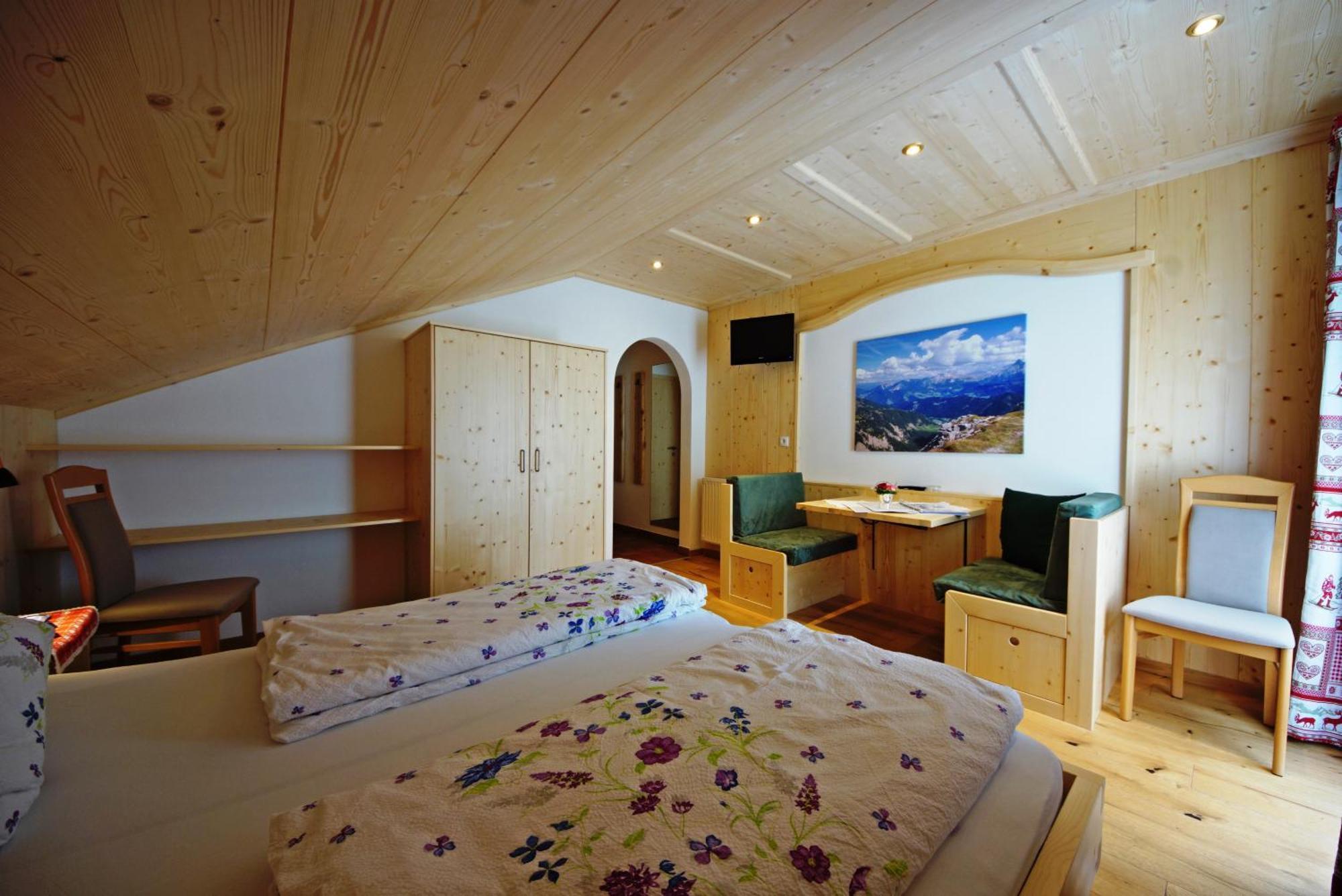 Agriturismo Luech De Vanc Сан-Мартіно-ін-Бадія Екстер'єр фото